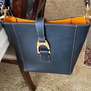 Dooney & Bourke small Bryn bucket/shoulder bag
